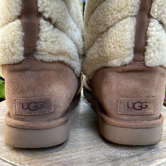 Ugg Suede Boots - Picture 4 of 10